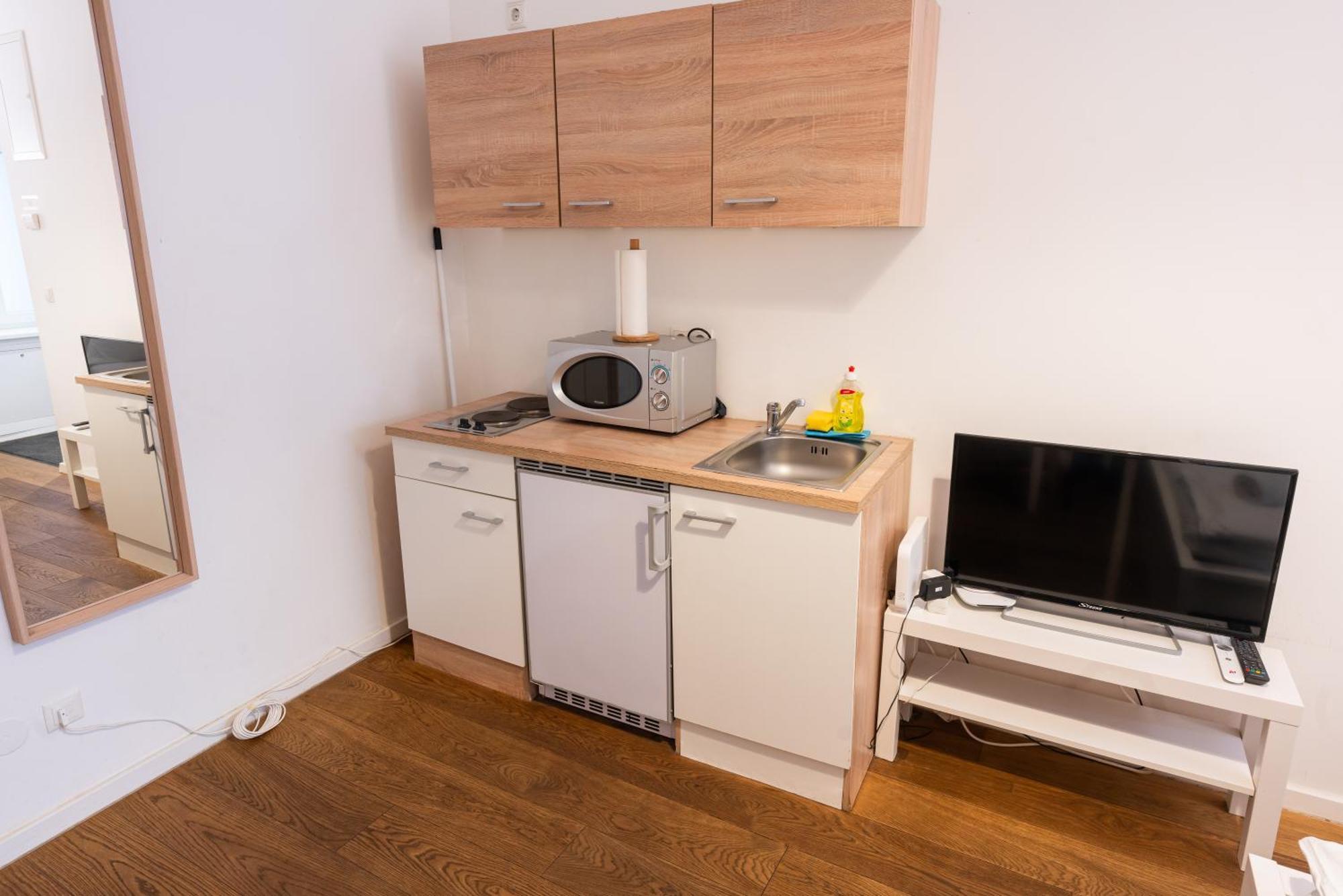 Vienna City Apartments - Metro 1160 Відень Екстер'єр фото