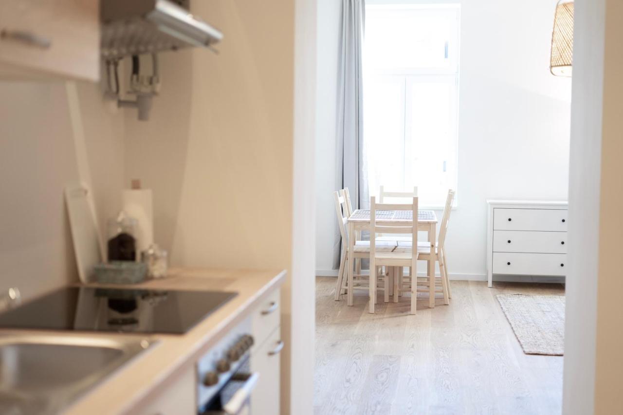 Vienna City Apartments - Metro 1160 Відень Екстер'єр фото