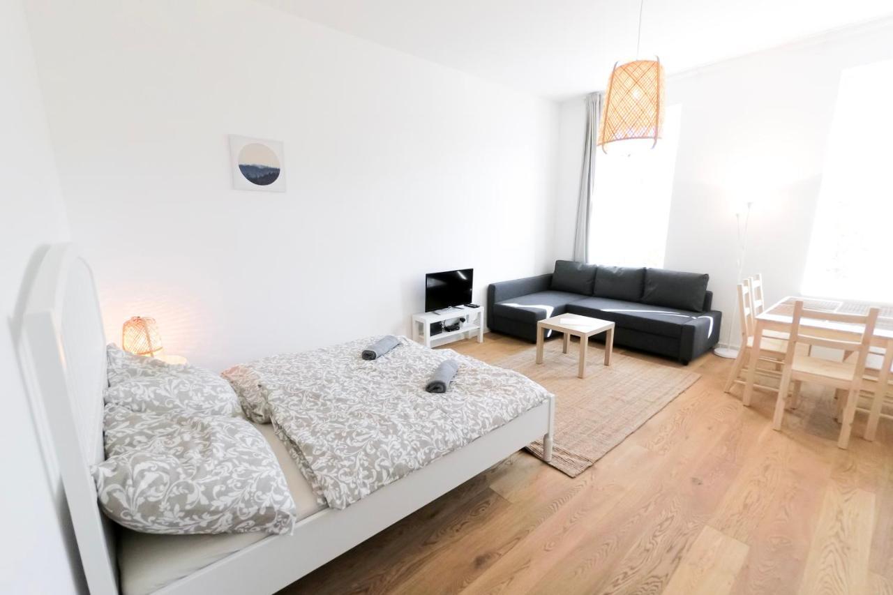 Vienna City Apartments - Metro 1160 Відень Екстер'єр фото